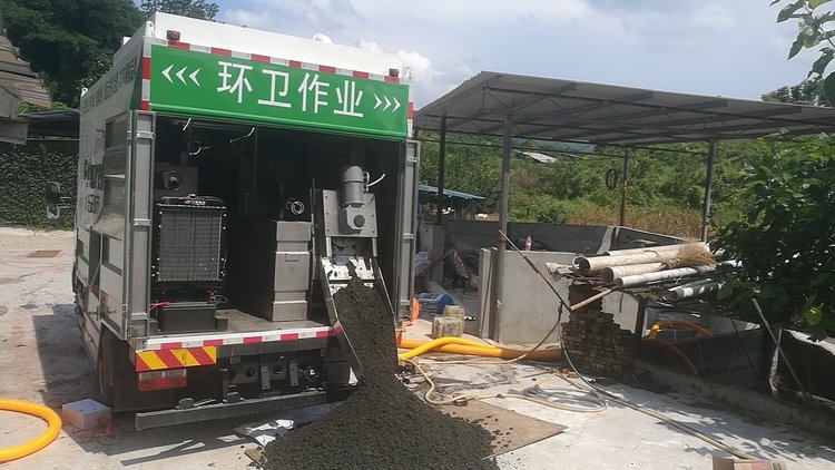 平塘污泥干湿分离技术